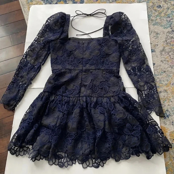 ML Monique Lhuillier's navy minidress, lace organza square neck. Size 6 NWT - Picture 11 of 13